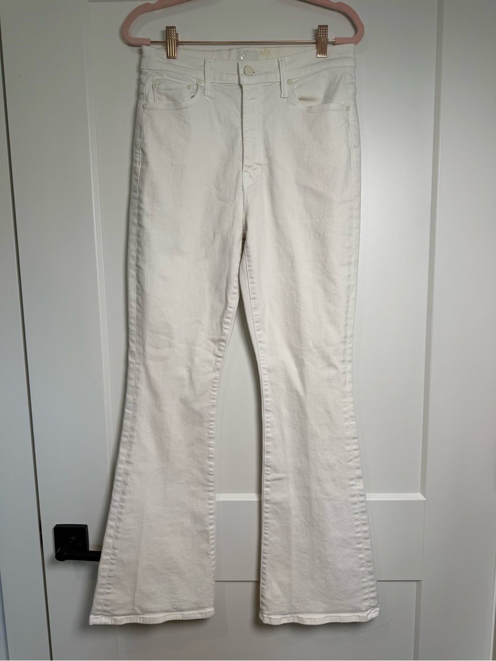 MOTHER High Waisted Weekender Skimp Flare Jeans Antique White Size 29